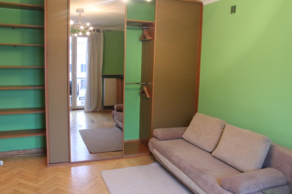 Hostel Pokoje Na Chmielnej 2 Varšava Pokoj fotografie