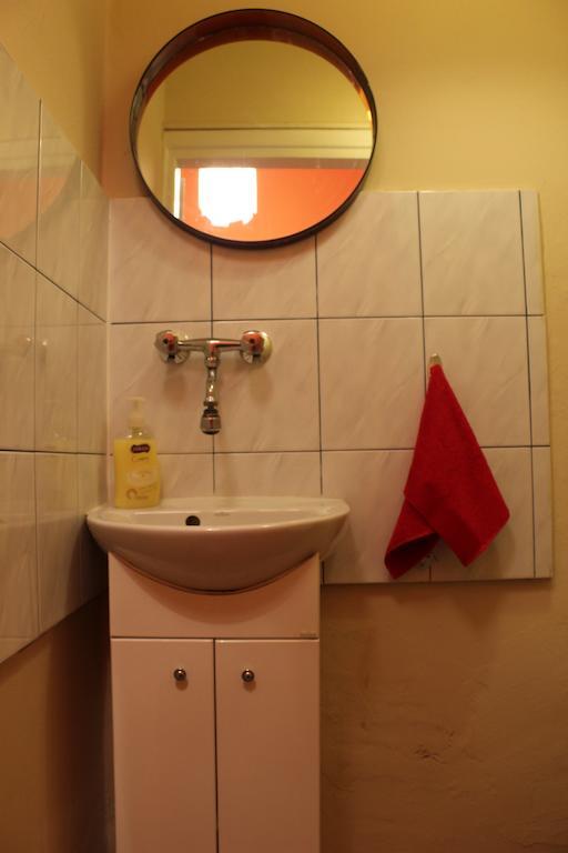Hostel Pokoje Na Chmielnej 2 Varšava Exteriér fotografie